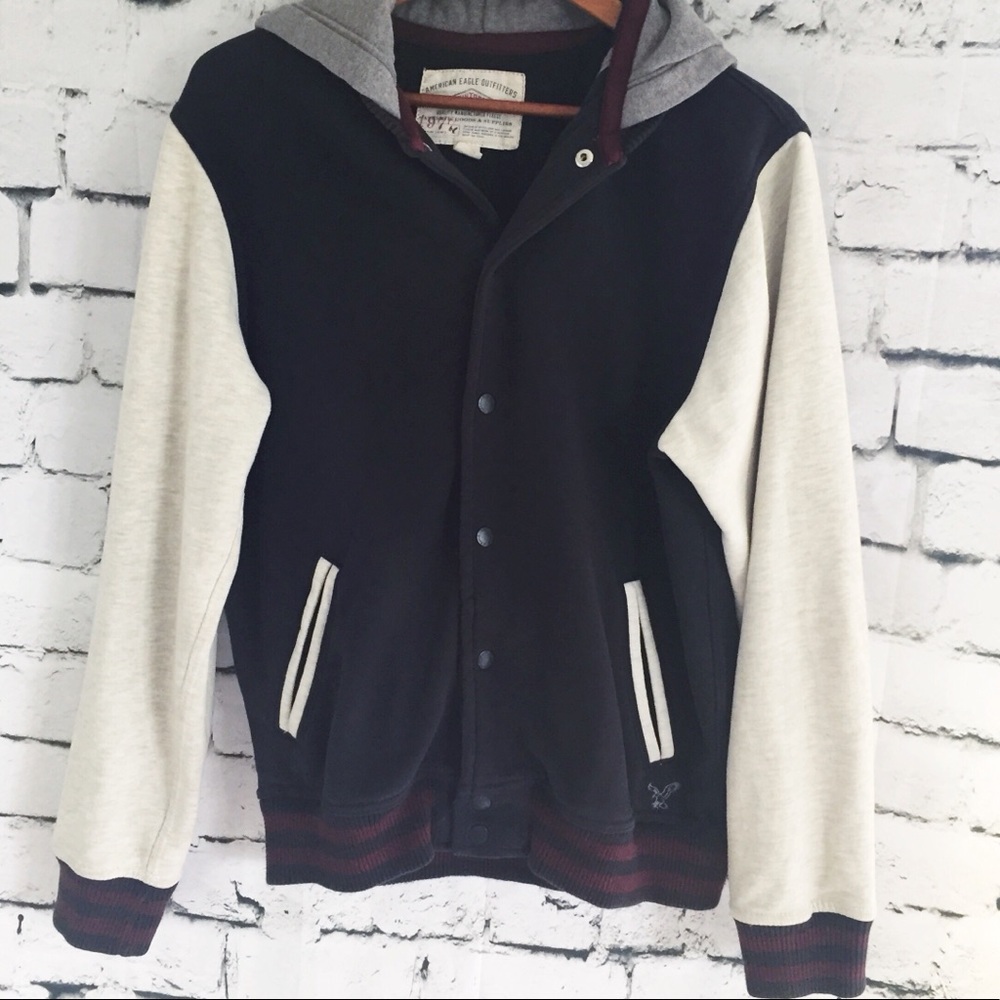 Men’s AEO Varsity Jacket